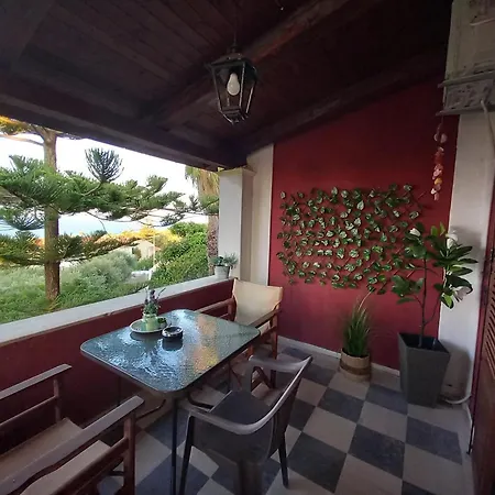 Dali Iii Sea View