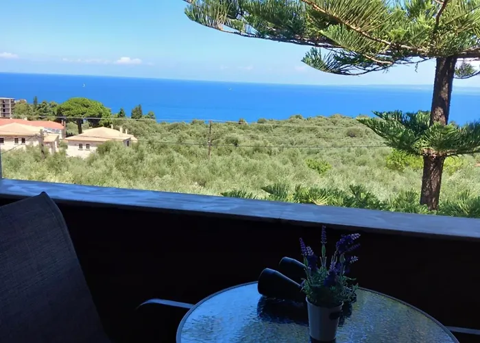Dali Iii Sea View 公寓 *
